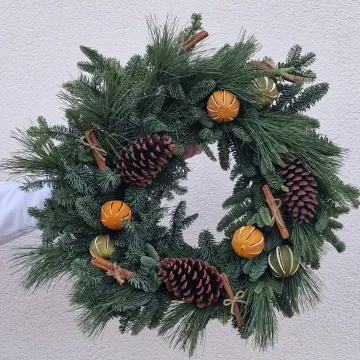 Christmas Wreath 11